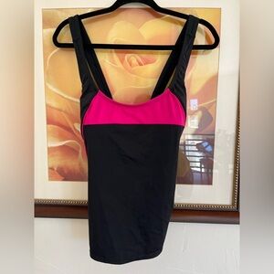 Swimsuits For All Black and Pink Swim Top